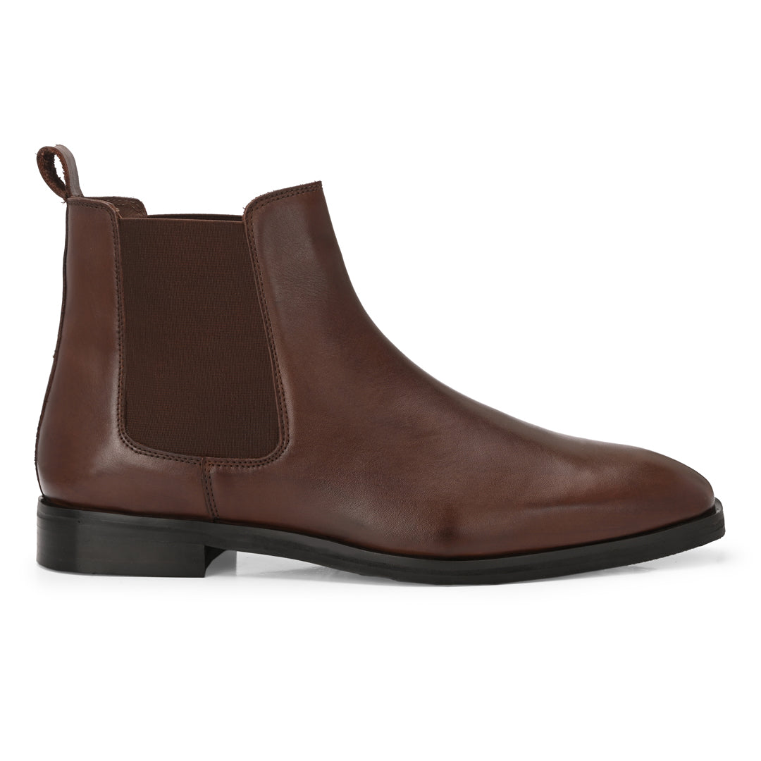 Comfortable Brown Crust Leather Chelsea Boots for Men