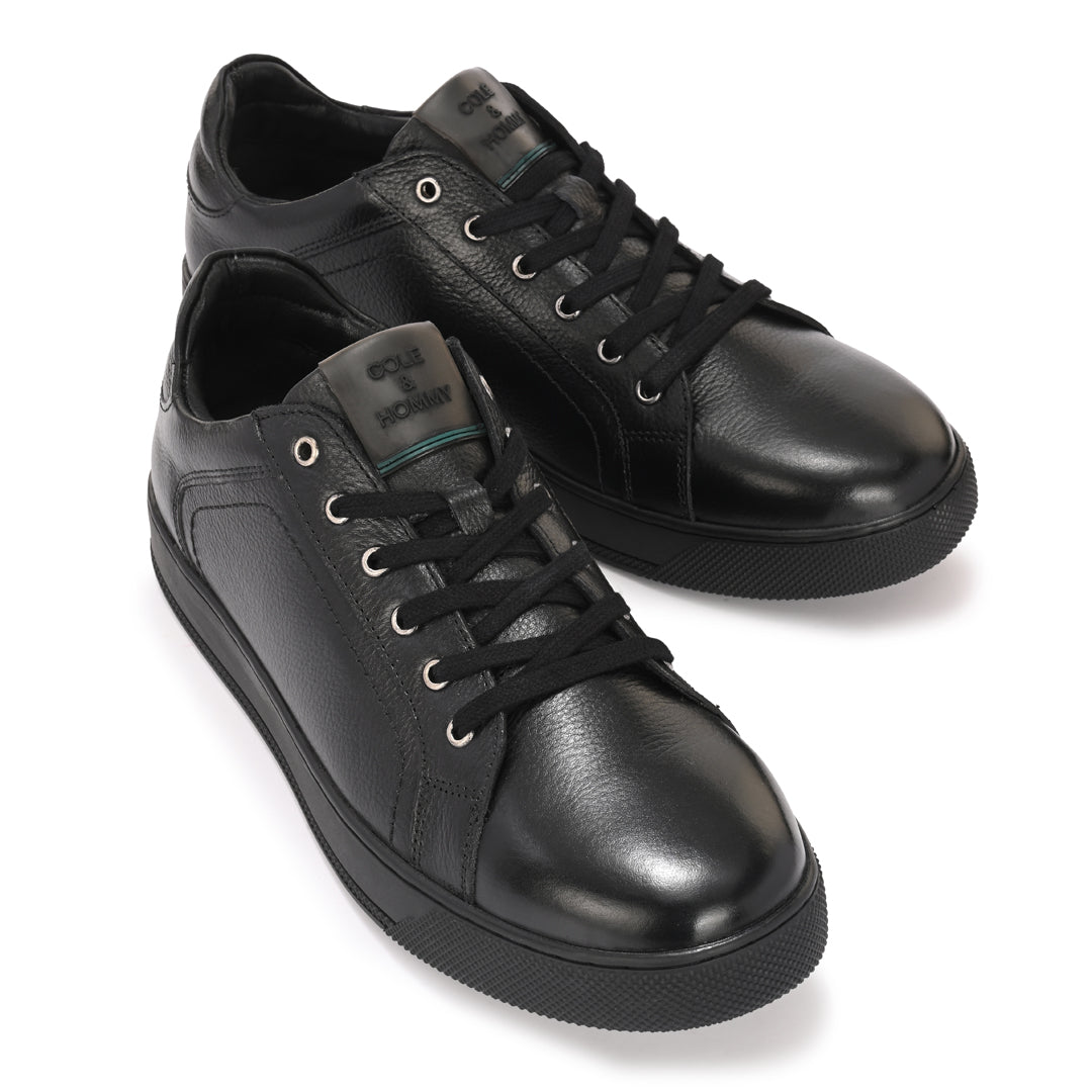 Men's Black Leather Casual Sneakers with Lace-Up Design