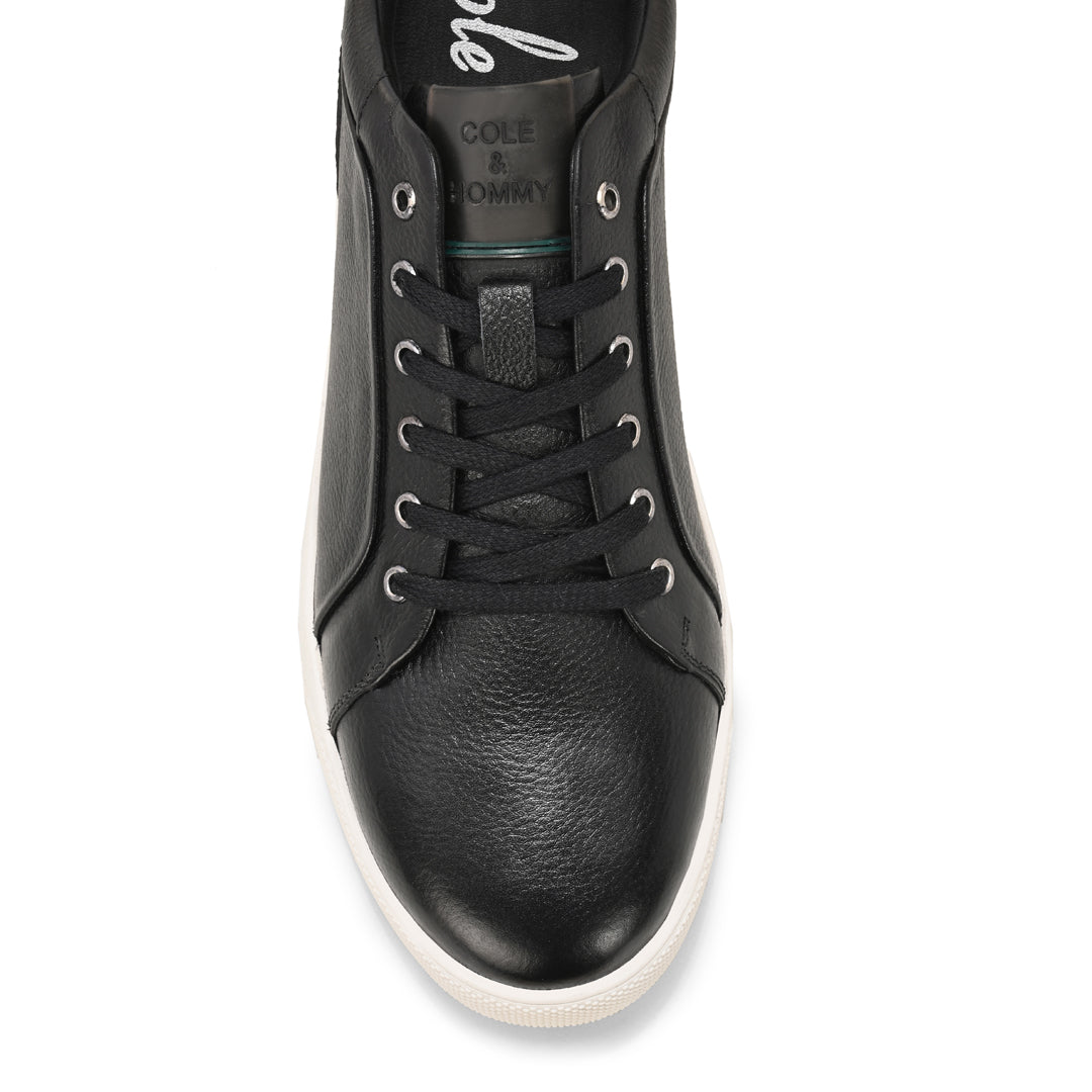 Stylish & Comfortable Casual Black Leather Sneakers for Men